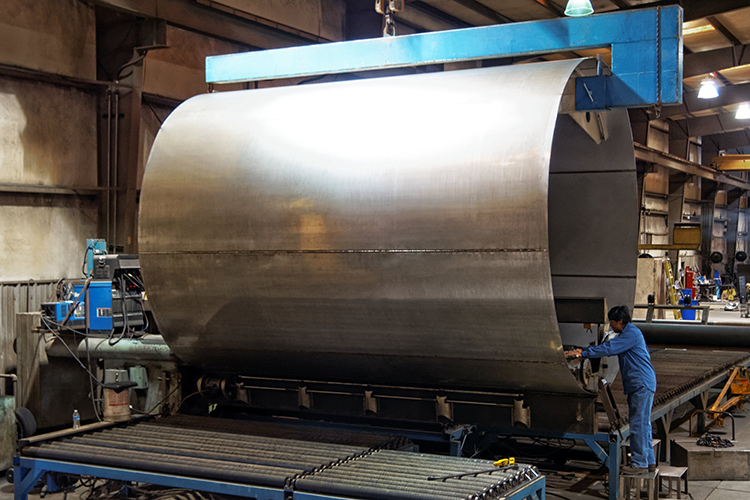 4 - Vessel Seam Welder - Seamer