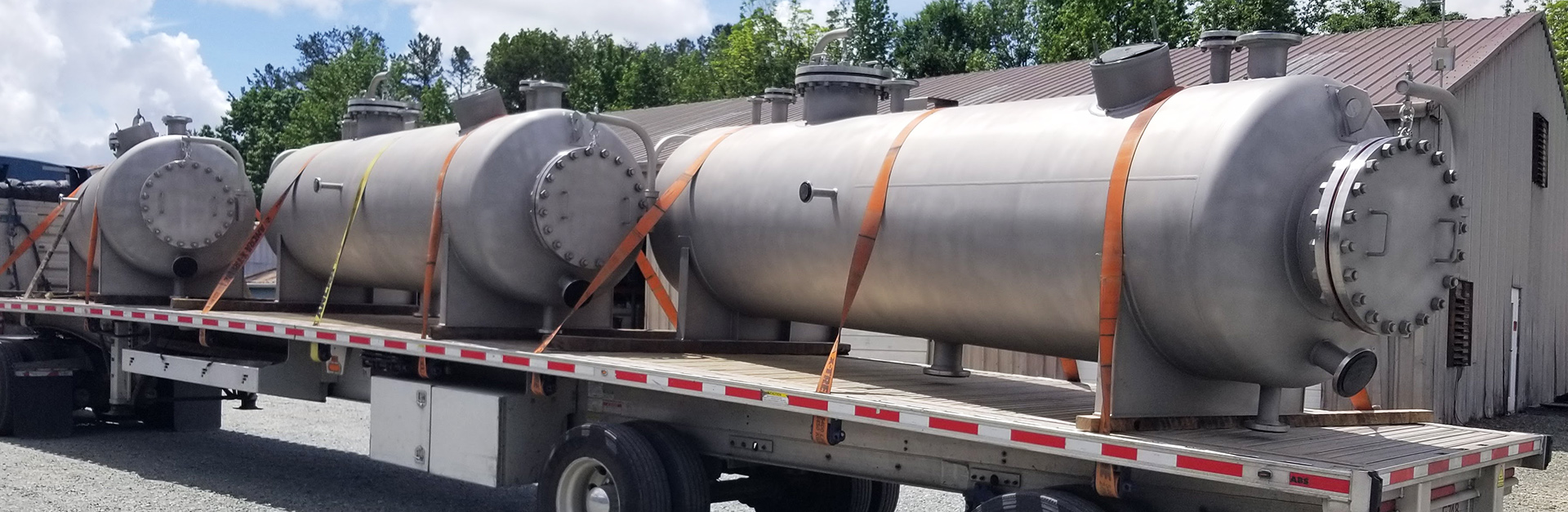 Nickel Pressure Vessels & Reactors - Fabrication Services